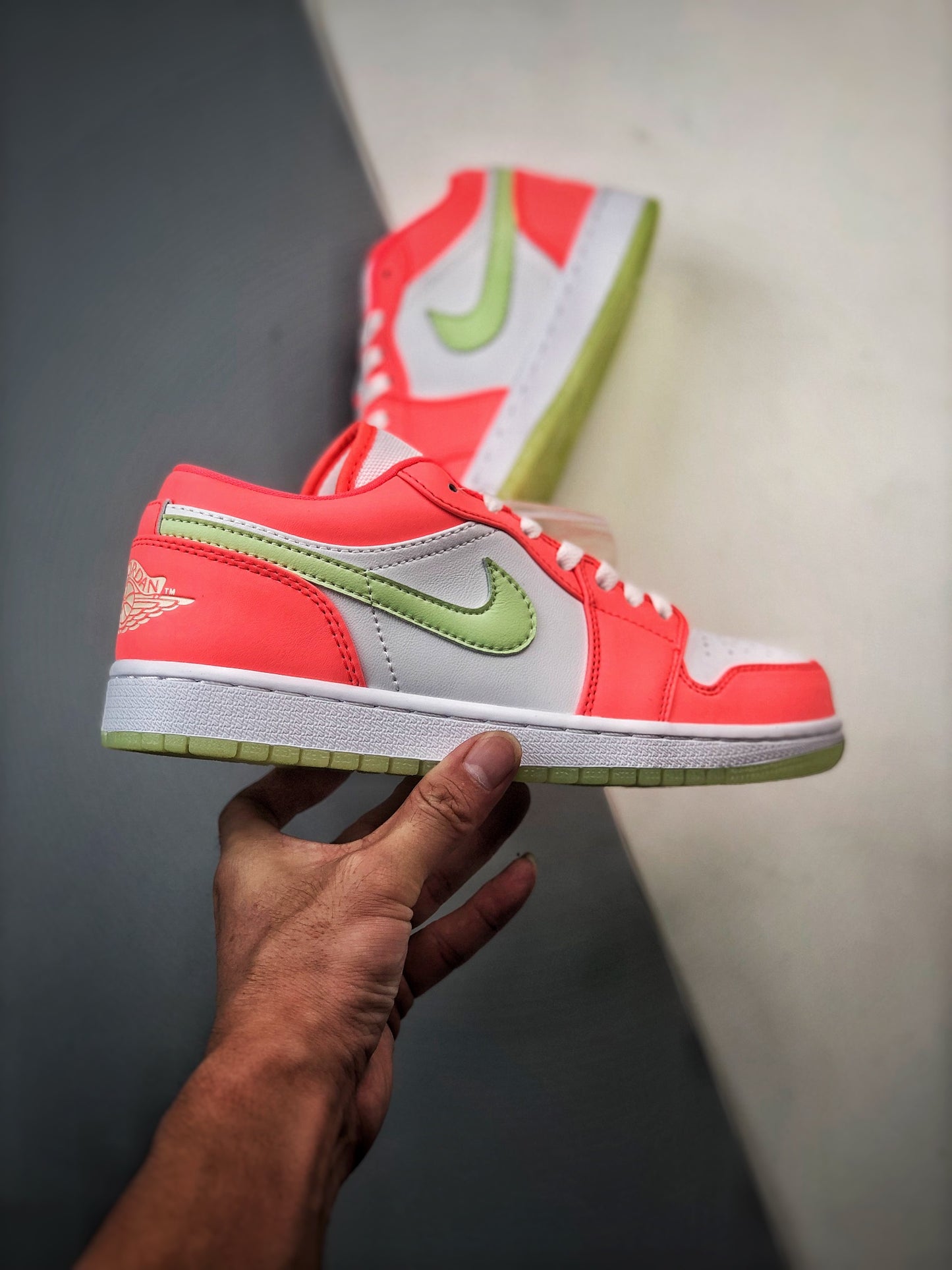 Air Jordan 1 Low SE "Lava Glow"